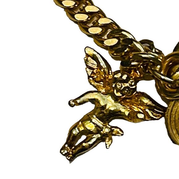 10/$25🦋 Gold Angel Charm Bracelet - Picture 2 of 15
